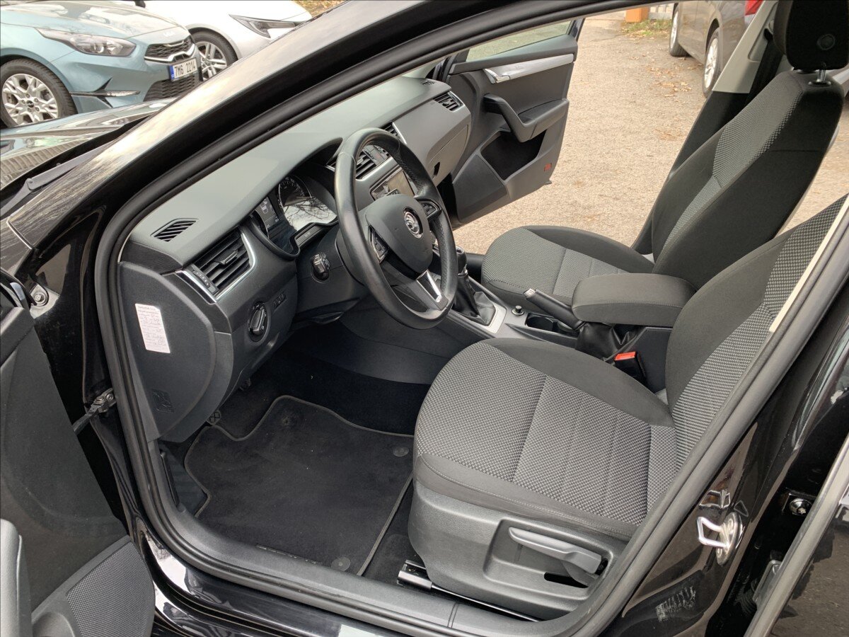 Škoda Octavia Sedan / Limuzína 1,4 l 110 kw