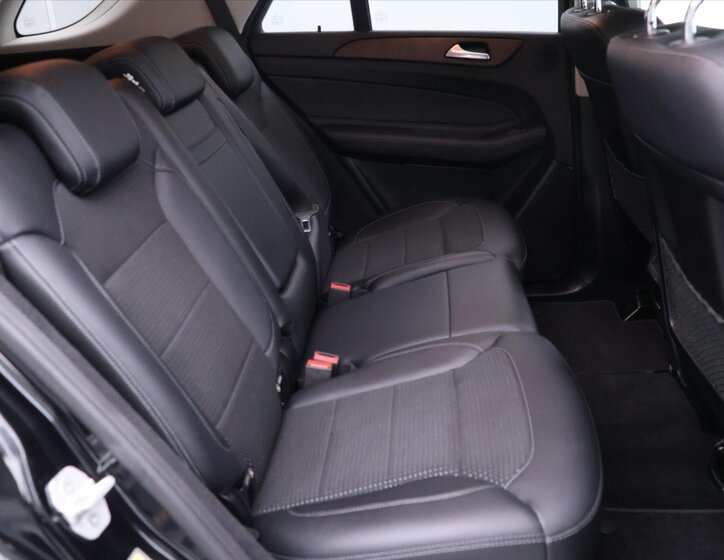 Mercedes-Benz GLE SUV / Terénní 3,0 l 190 kw