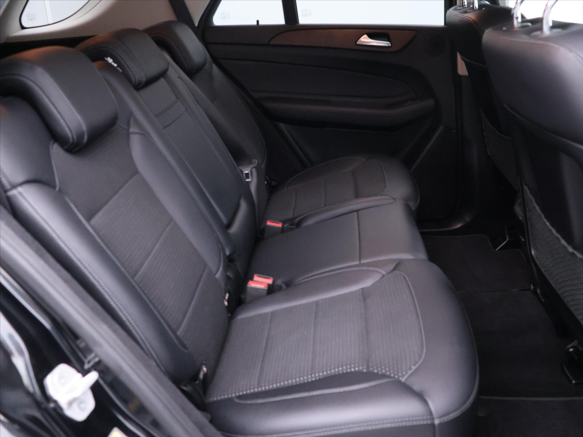 Mercedes-Benz GLE SUV / Terénní 3,0 l 190 kw