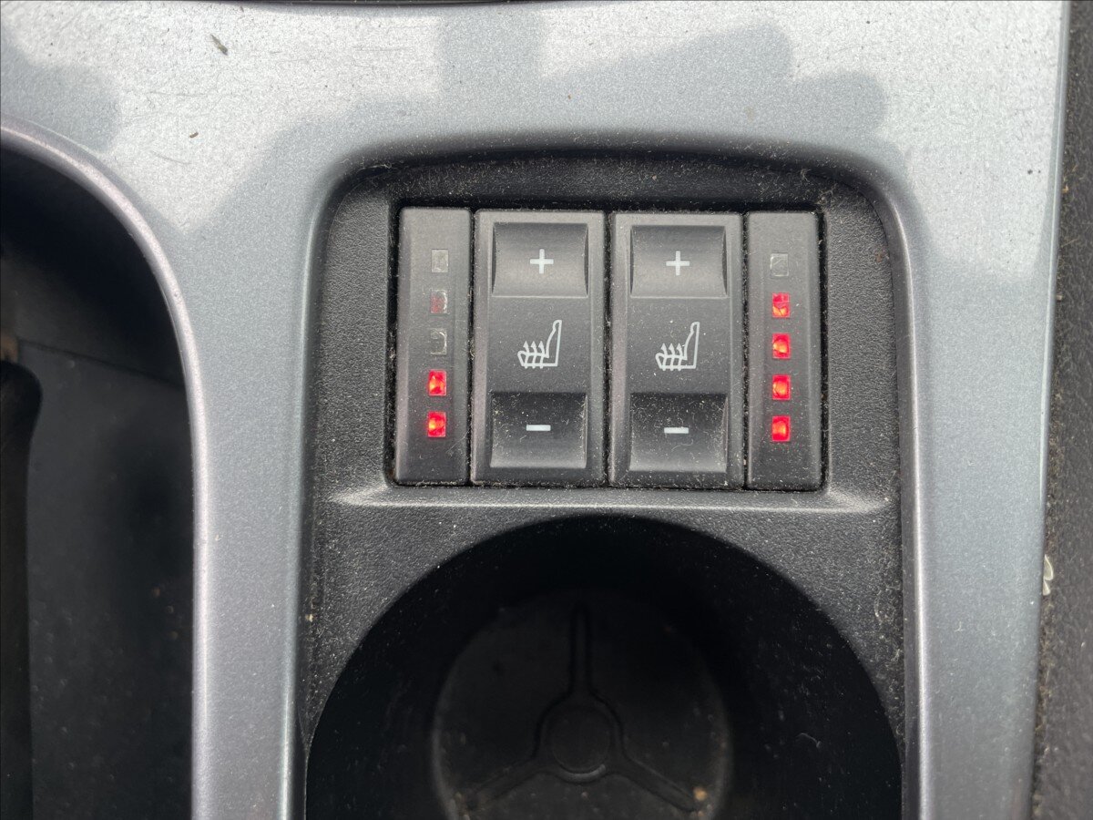 Ford Mondeo Kombi 2,0 l 103 kw