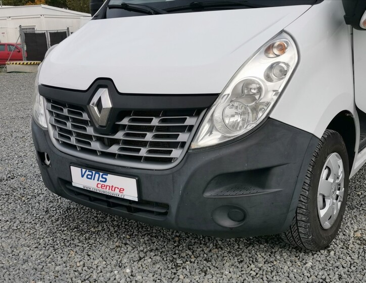 Renault Master 18