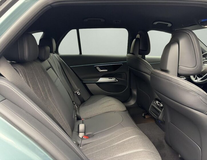 Mercedes-Benz Třídy E 14