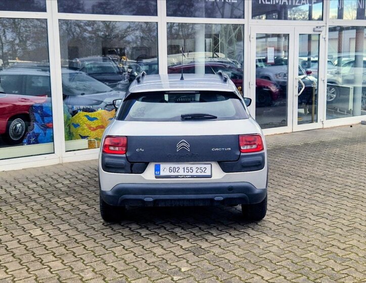 Citroën C4 Cactus Hatchback 1,2 l 60 kw