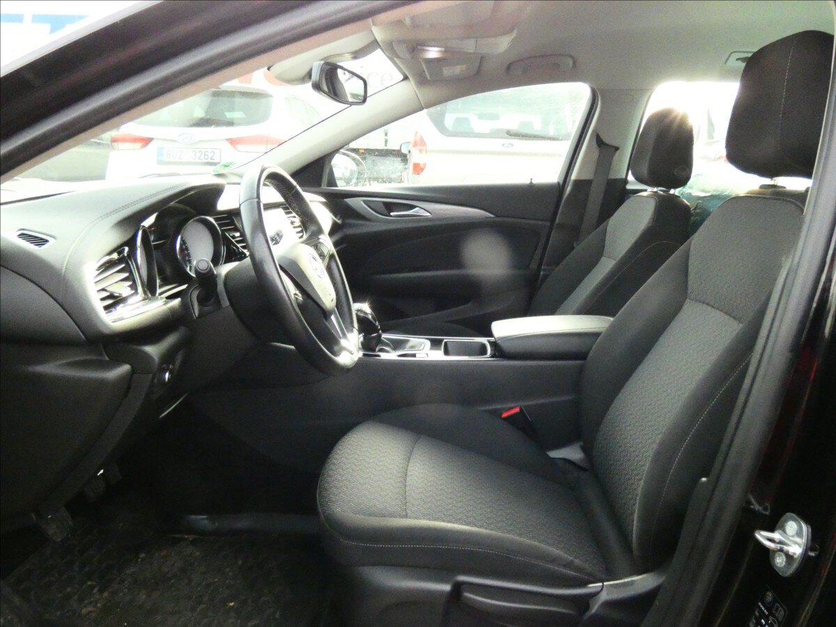 Opel Insignia Kombi 1,6 l 81 kw