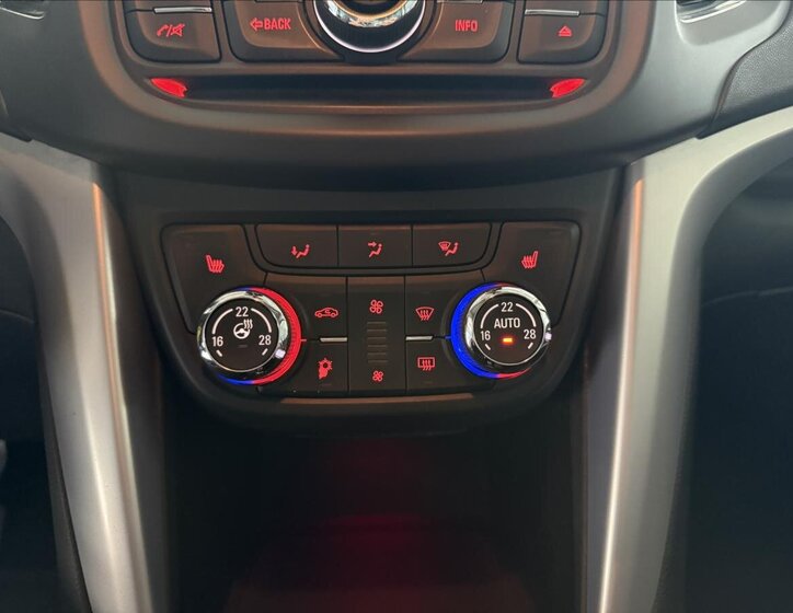 Opel Zafira Kombi 2,0 l 96 kw