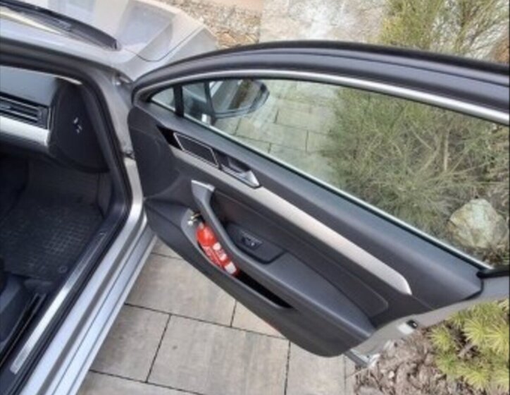 Volkswagen Passat Kombi 0,0 0