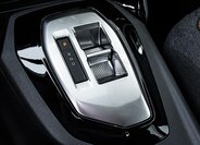 Peugeot 2008 SUV / Terénní 1,2 l 81 kw