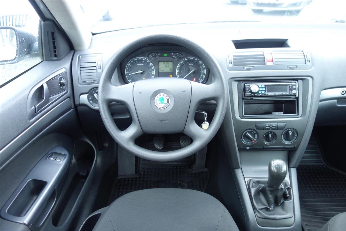 Škoda Octavia Liftback 1,6 l 75 kw