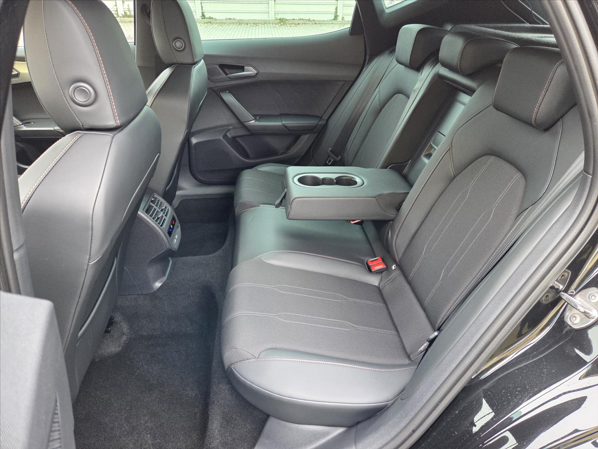 Cupra Formentor SUV / Terénní 1,5 l 110 kw