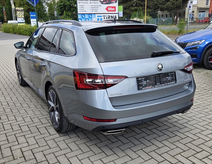 Škoda Superb 2