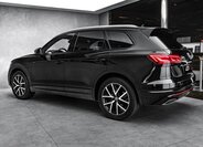 Volkswagen Touareg SUV / Terénní 3,0 l 210 kw