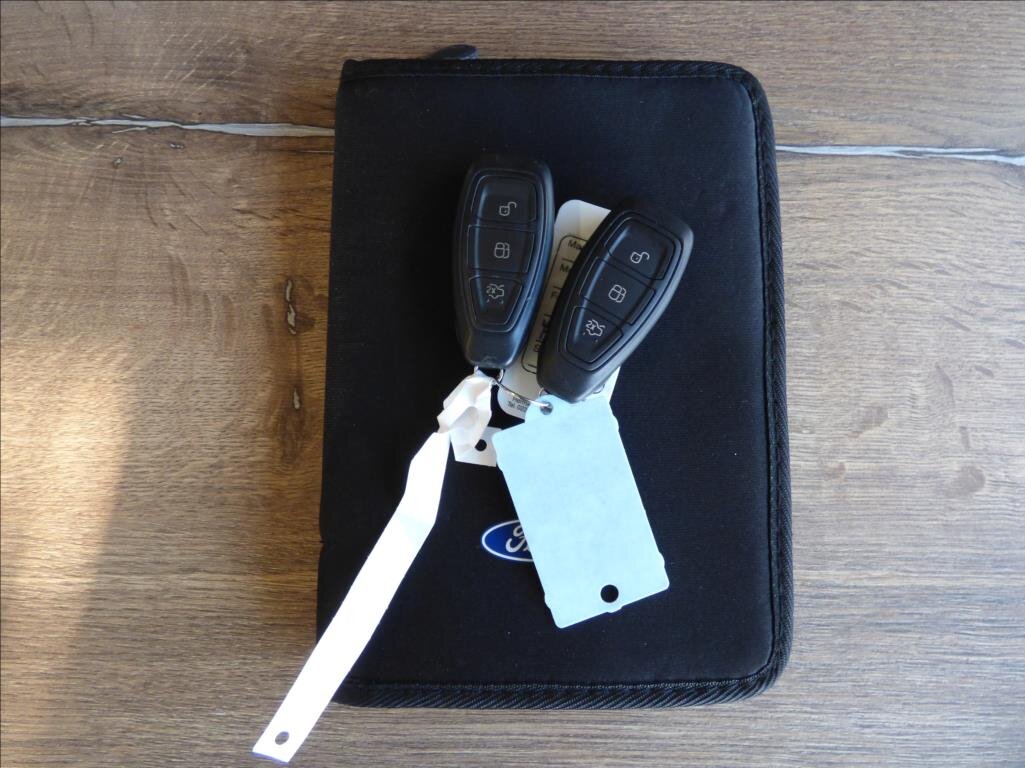 Ford Kuga SUV 2,0 l 110 kw