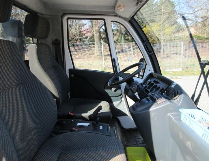 Multicar M 30 Valník 3,0 l 107 kw