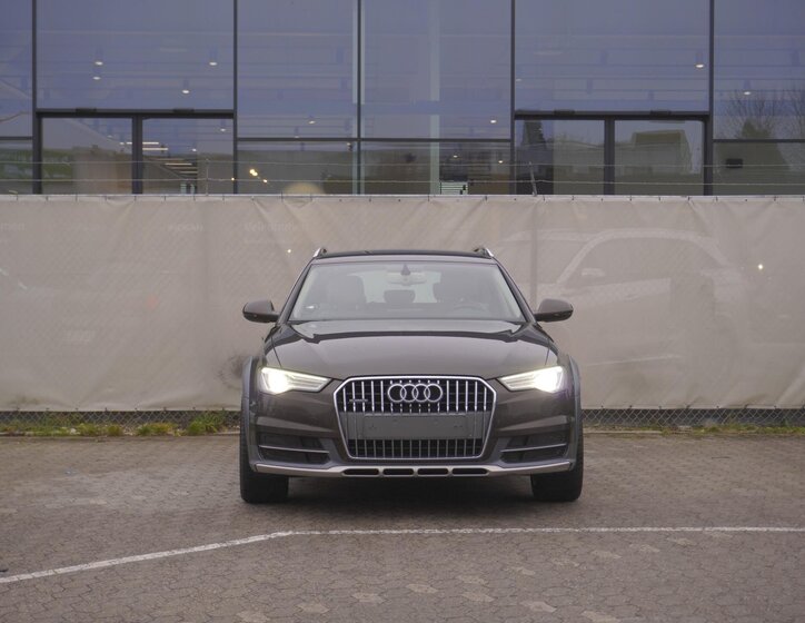 Audi A6 Allroad 3