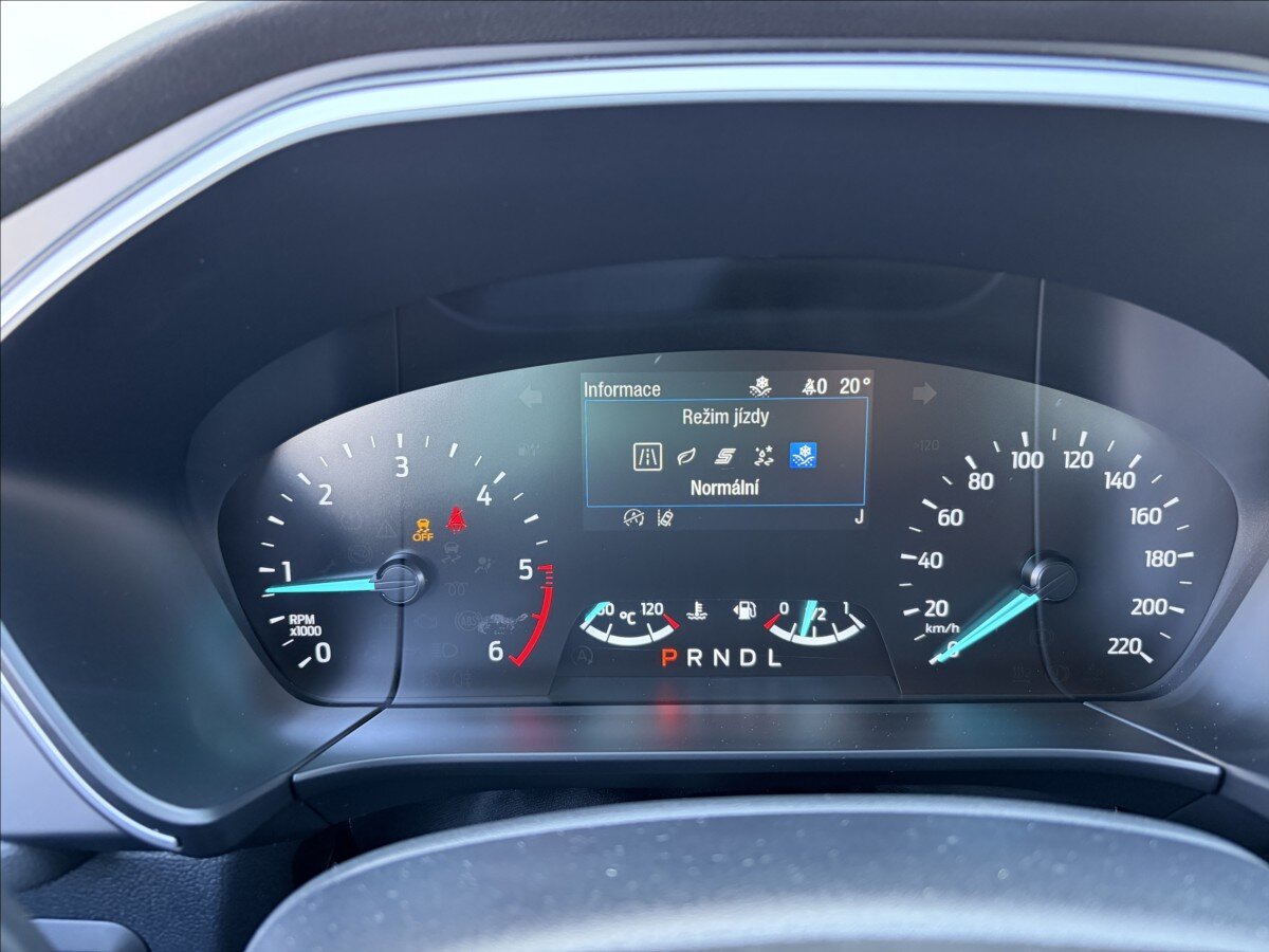 Ford Kuga Kombi 2,0 l 140 kw