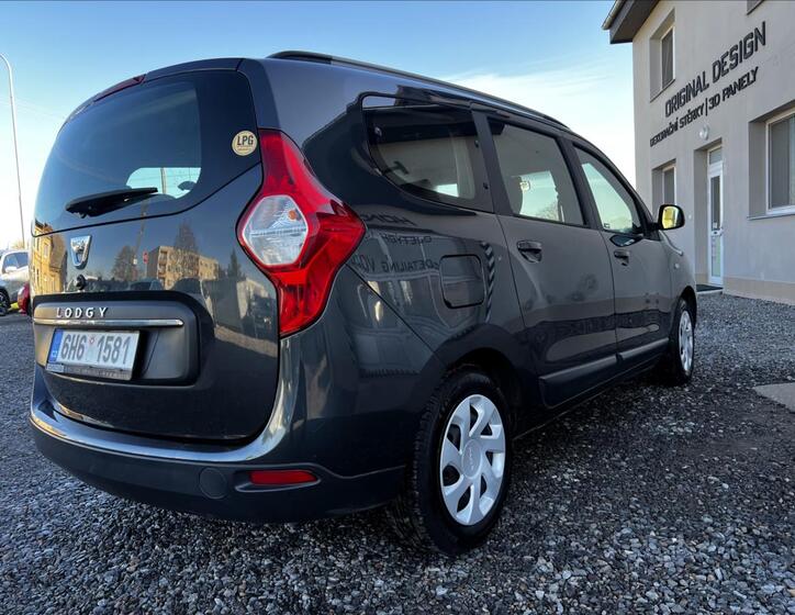 Dacia Lodgy 9