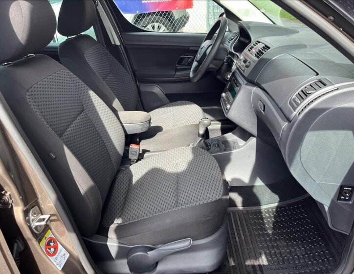 Škoda Roomster MPV 1,2 l 63 kw
