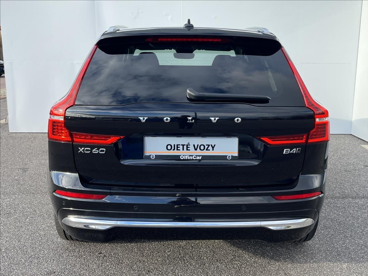 Volvo XC60 SUV / Terénní 2,0 l 145 kw
