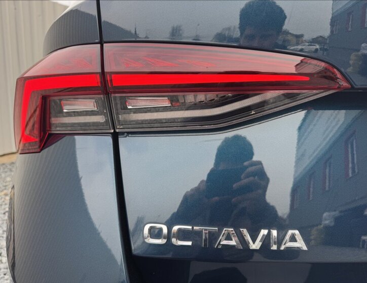 Škoda Octavia Kombi 2,0 l 110 kw