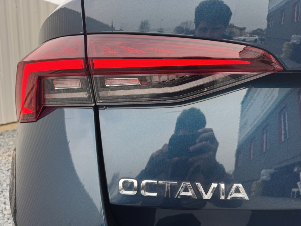 Škoda Octavia Kombi 2,0 l 110 kw