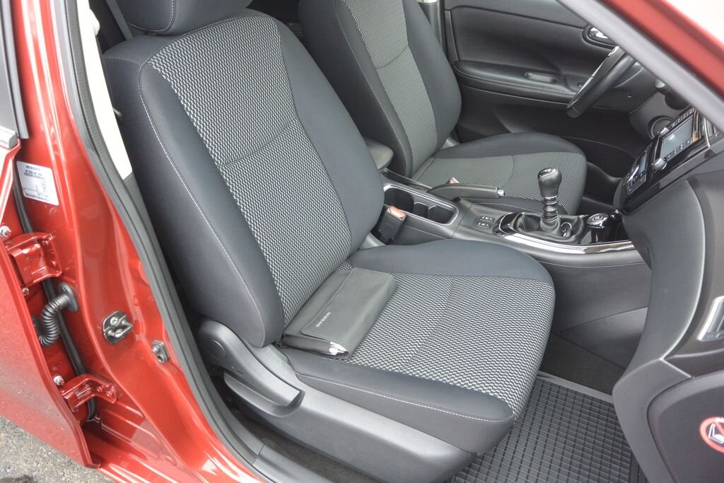 Nissan Pulsar Hatchback 1,2 l 85 kw