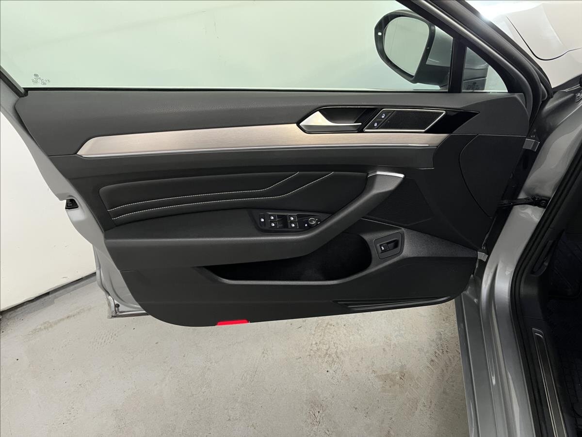 Volkswagen Passat Kombi 2,0 l 110 kw