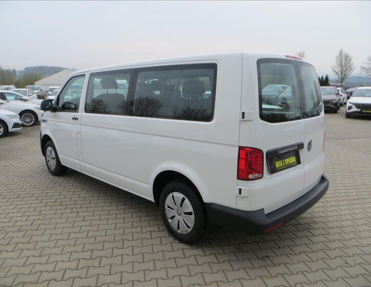 Volkswagen Transporter Kombi 2,0 l 110 kw
