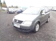 Volkswagen Touran 3