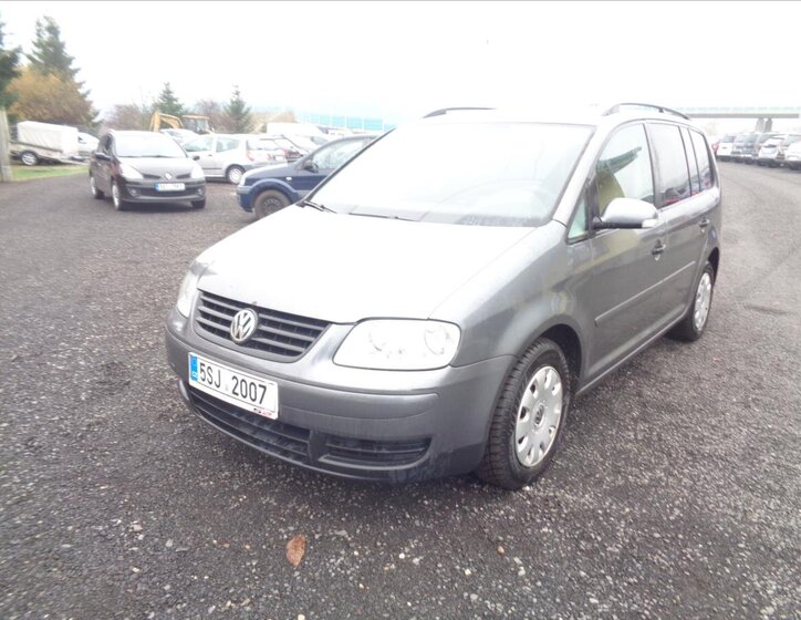 Volkswagen Touran 3