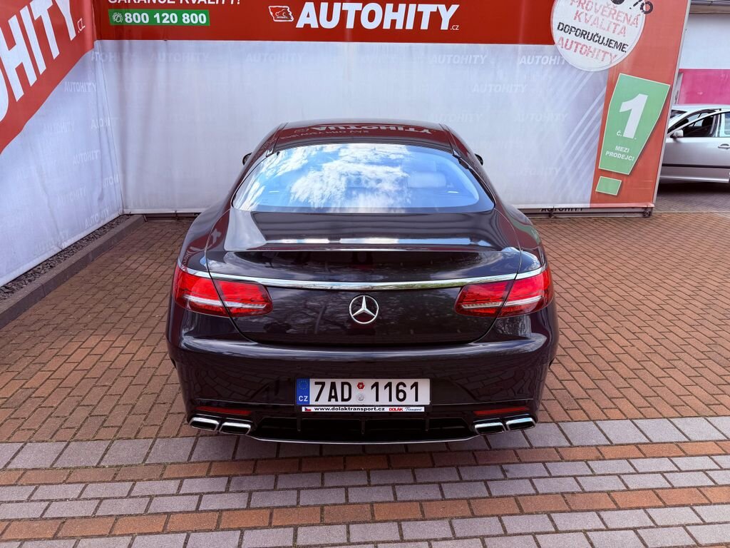 Mercedes-Benz Třídy S Kupé 4,0 l 450 kw