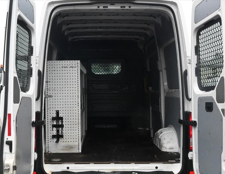 Volkswagen Crafter Skříň 2,0 l 130 kw