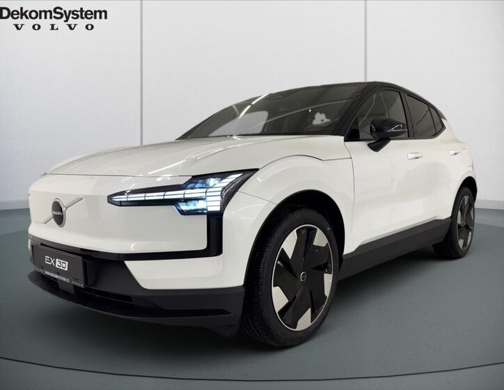 Volvo EX30 SUV 0,0 215 kw