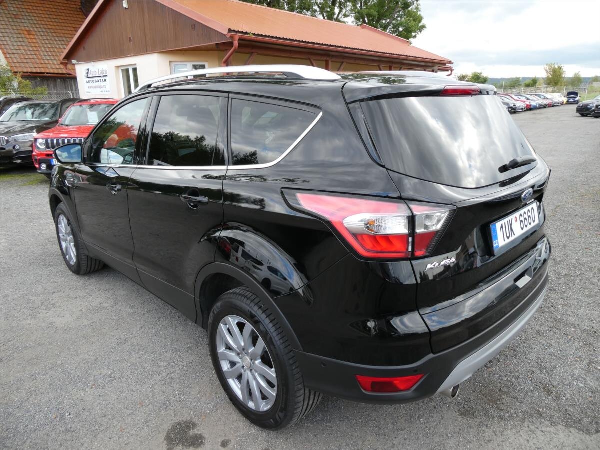 Ford Kuga SUV 1,5 l 110 kw