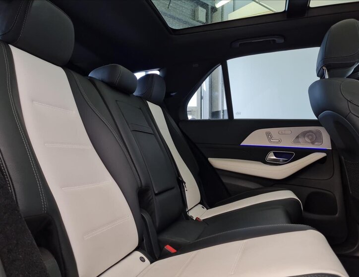 Mercedes-Benz GLE 19