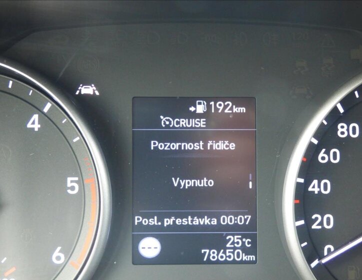 Hyundai i30 Liftback 1,6 l 100 kw