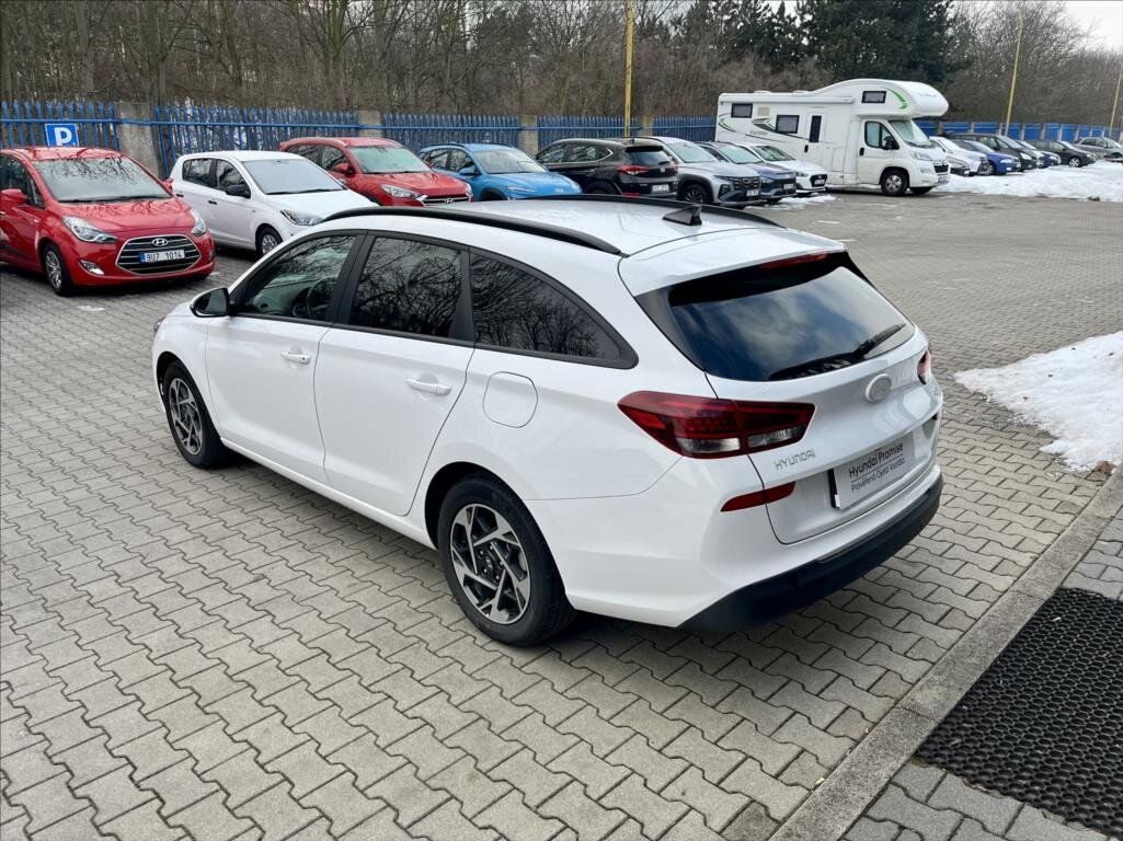 Hyundai i30 Kombi 1,5 l 71 kw