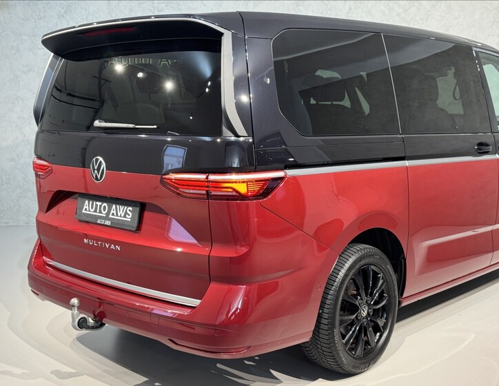 Volkswagen Multivan 12