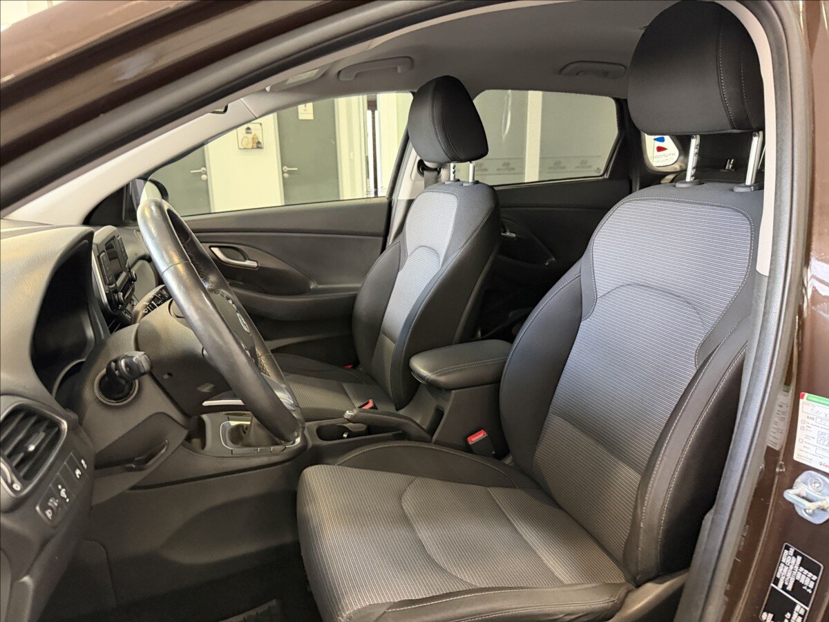 Hyundai i30 Hatchback 998,0 88 kw