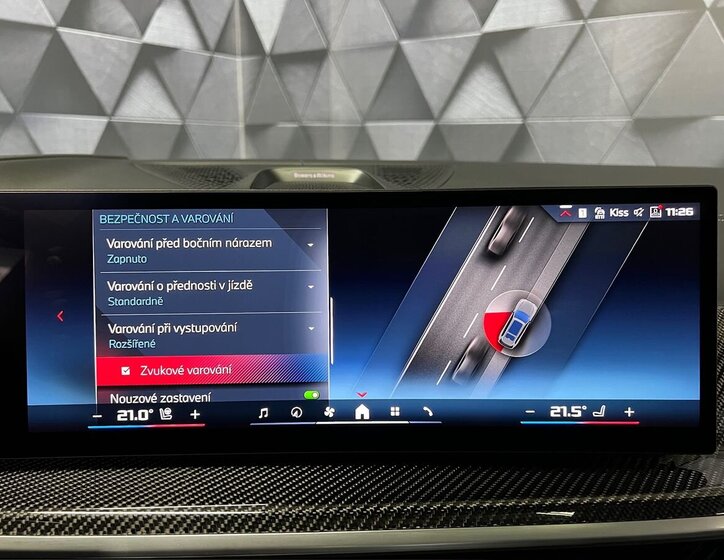 BMW X7 SUV / Terénní 4,4 l 390 kw