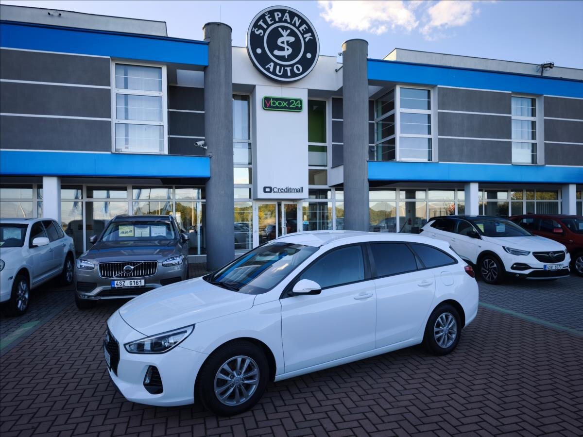 Hyundai i30 Kombi 998,0 88 kw