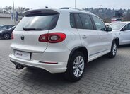 Volkswagen Tiguan SUV / Terénní 2,0 l 125 kw