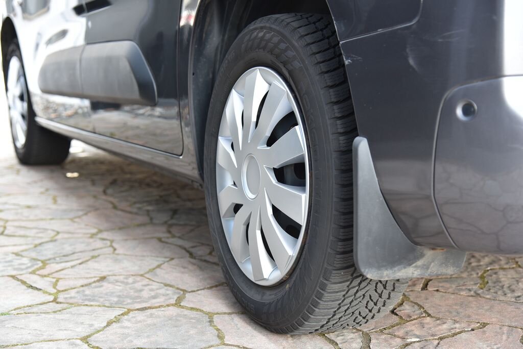 Opel Combo MPV 1,2 l 96 kw