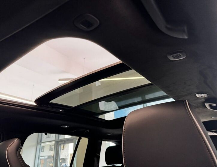 Jeep Grand Cherokee 18