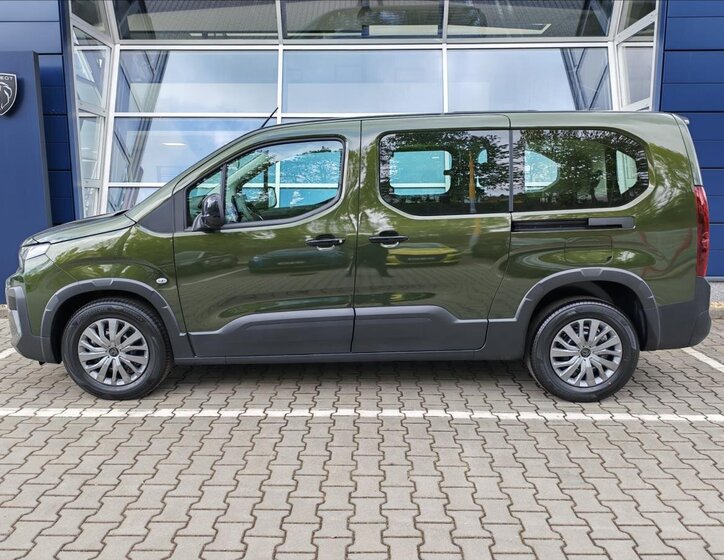 Peugeot Rifter MPV 1,5 l 96 kw