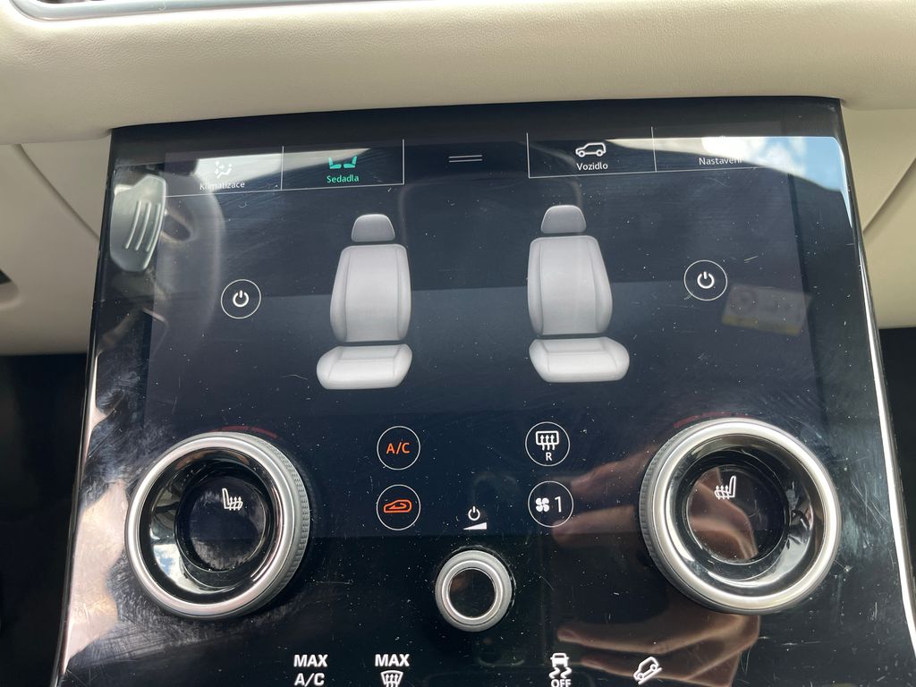 Land Rover Range Rover Velar