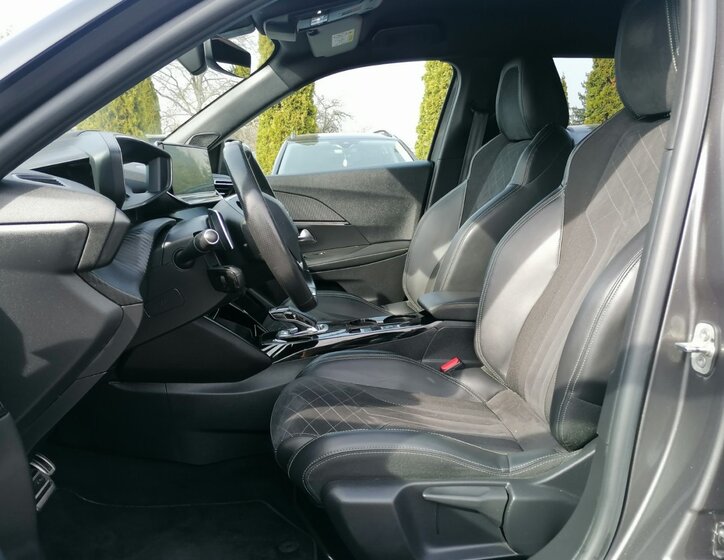 Peugeot 2008 SUV / Terénní 1,2 l 96 kw