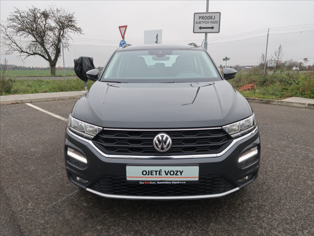 Volkswagen T-Roc SUV 1,5 l 110 kw