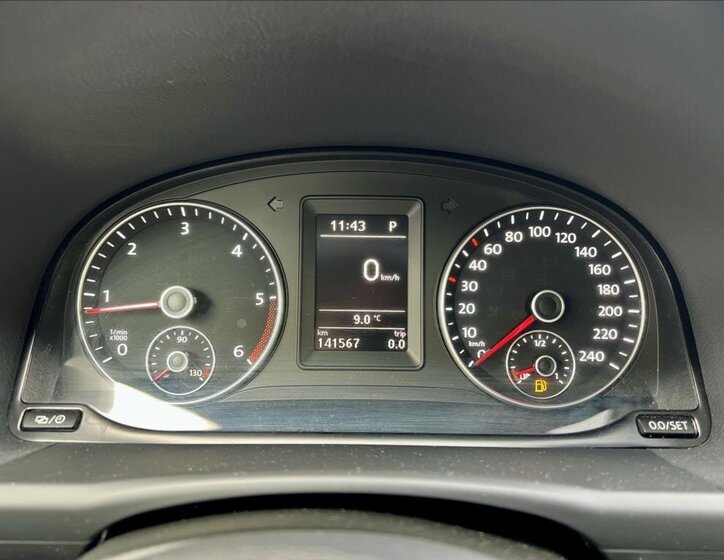 Volkswagen Touran MPV 1,6 l 77 kw