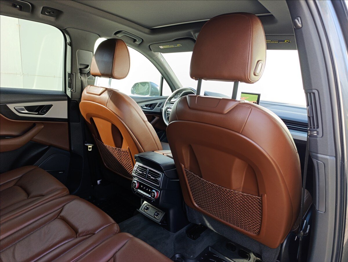 Audi Q7 SUV 3,0 l 245 kw