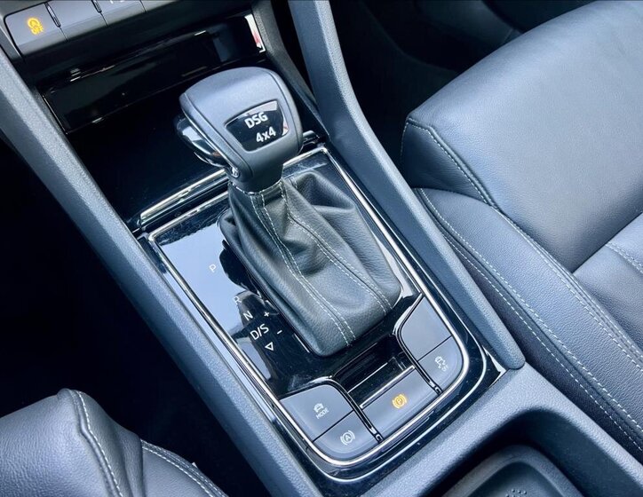 Škoda Karoq SUV 2,0 l 140 kw